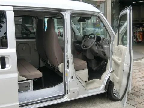 Nissan Clipper