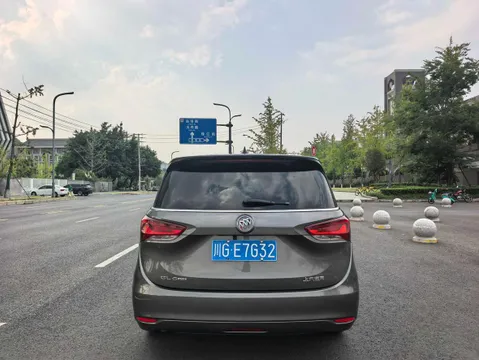 Buick GL6