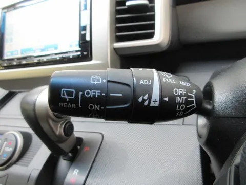 Honda Freed Spike
