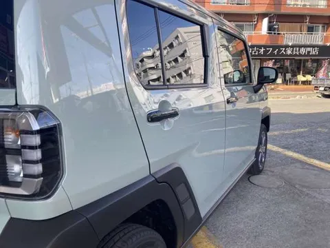 Daihatsu Taft