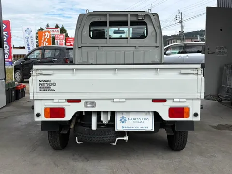 Nissan Clipper Truck