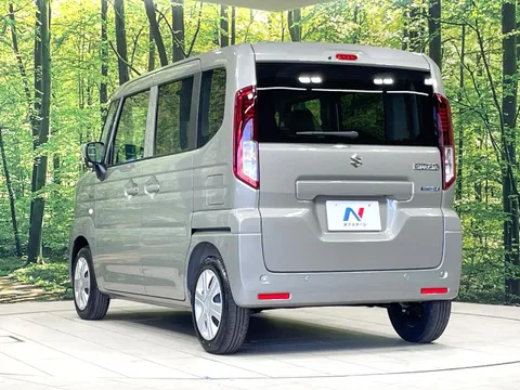 Suzuki Spacia