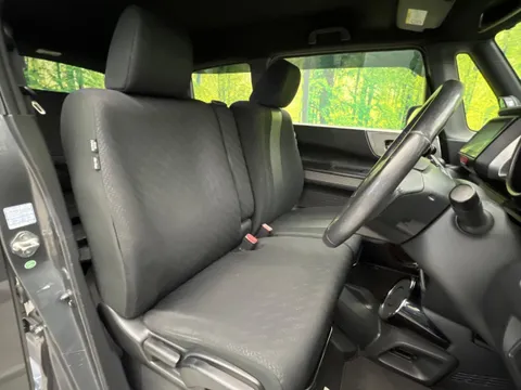 Honda N-BOX Slash