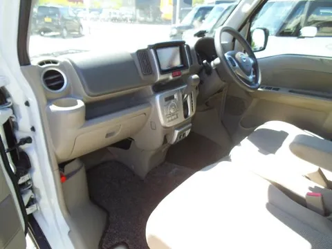 Nissan Clipper Rio