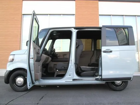 Honda N-BOX Joy