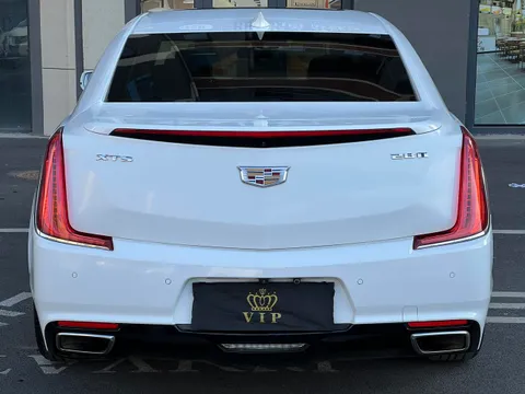 Cadillac XTS