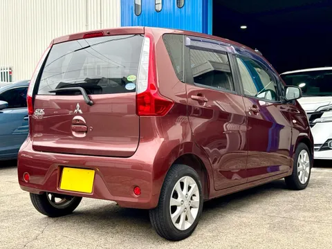 Mitsubishi eK Wagon