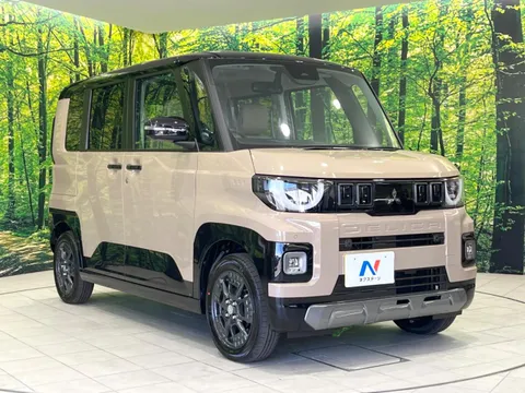 Mitsubishi Delica Mini
