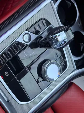 BMW 8-Series