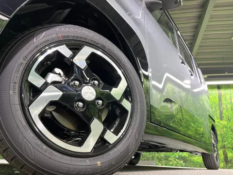 Mitsubishi Delica Mini