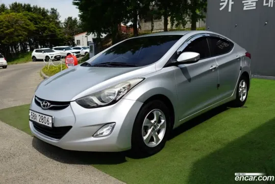 Hyundai Elantra (Avante)