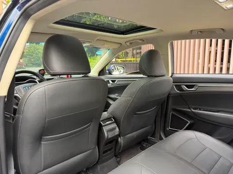 Geely Emgrand GL