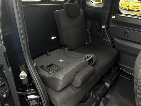 Toyota Pixis Mega