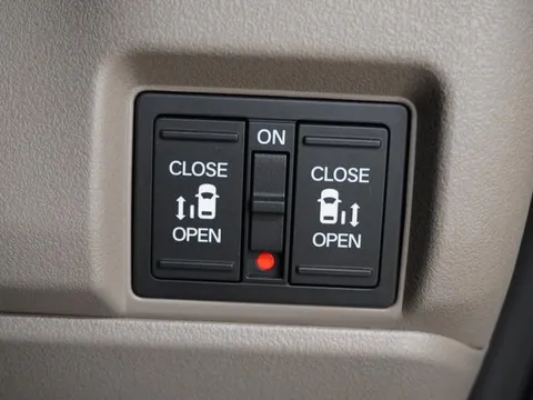 Honda N-BOX Joy