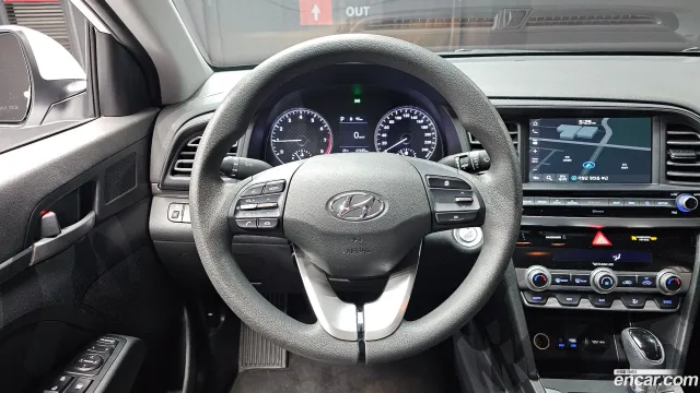 Hyundai Elantra (Avante)