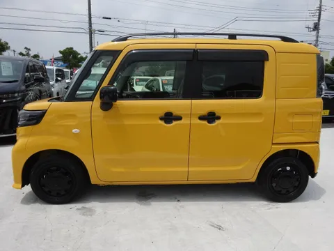 Suzuki Spacia Base