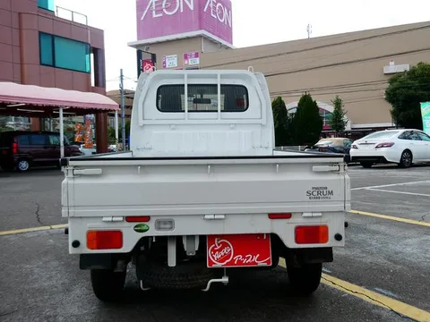 Mazda Scrum Truck