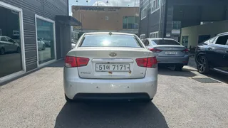 Kia Cerato (Forte)