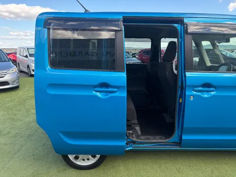 Suzuki Spacia