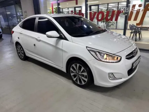 Hyundai Accent