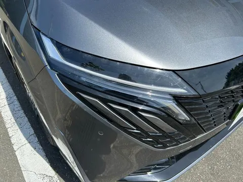 Nissan Note Aura