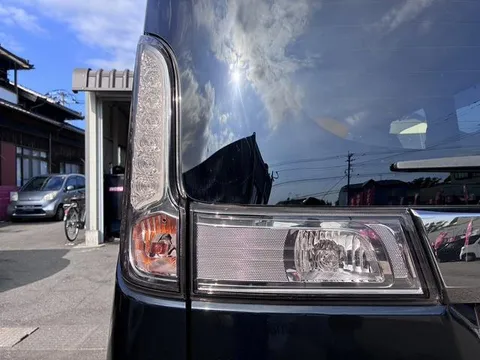 Suzuki Spacia Custom Z