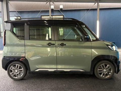 Mitsubishi Delica Mini