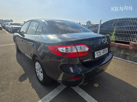 Renault SM3