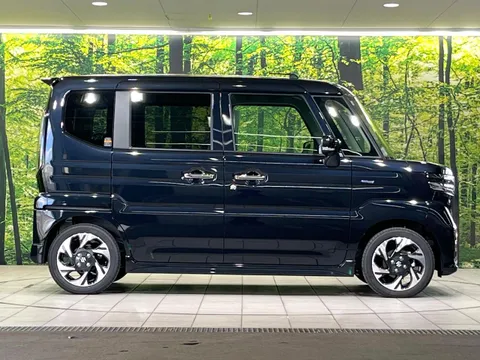 Suzuki Spacia Custom