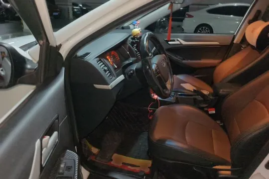 Geely Vision