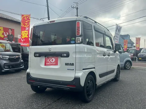 Suzuki Spacia Gear