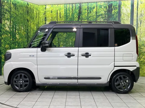 Suzuki Spacia Gear