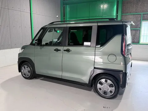 Mitsubishi Delica Mini