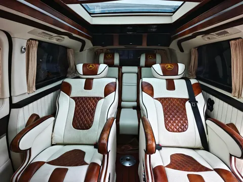 Mercedes-Benz V-Class