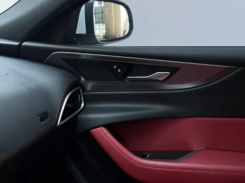 Jaguar XEL