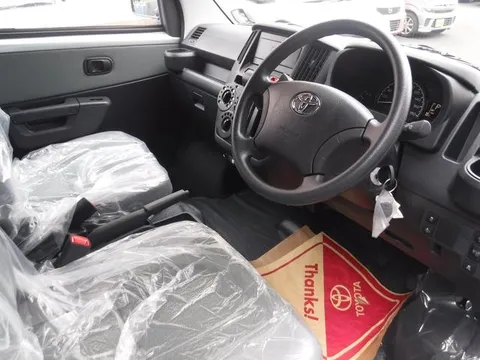 Toyota TownAce Van