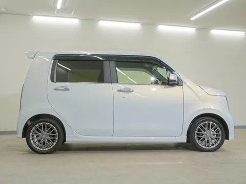 Honda N-WGN Custom