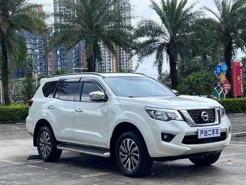 Nissan Terra
