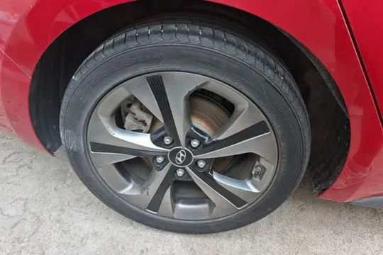 Hyundai Lafesta