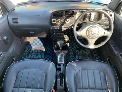 Daihatsu Mira Gino