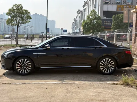 Lincoln Continental