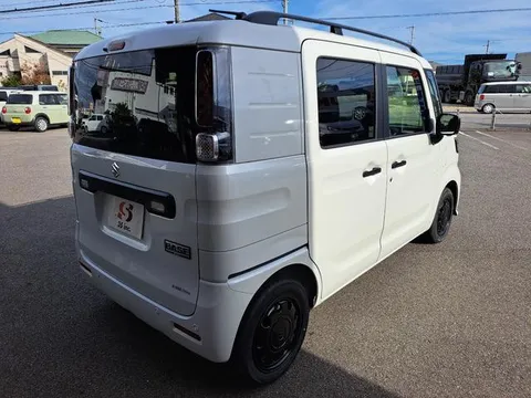 Suzuki Spacia Base