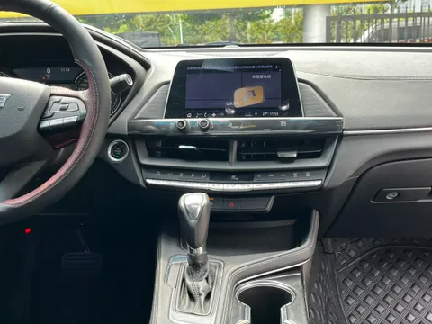 Cadillac CT4