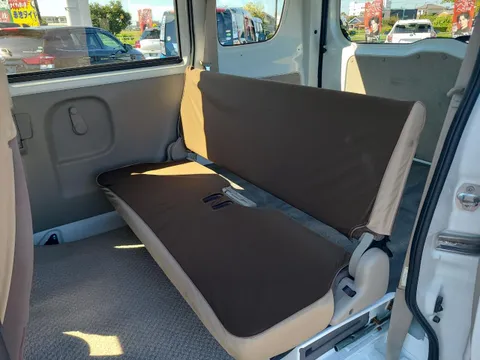 Mitsubishi Minicab Van