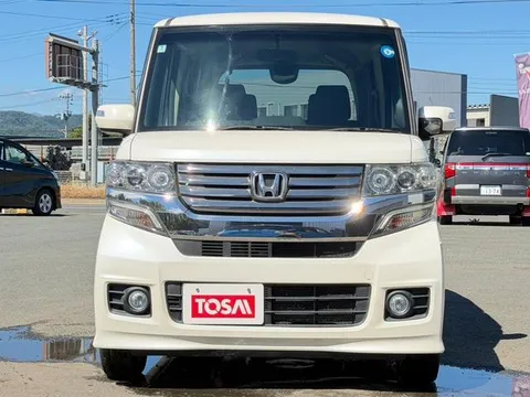 Honda N-BOX Plus