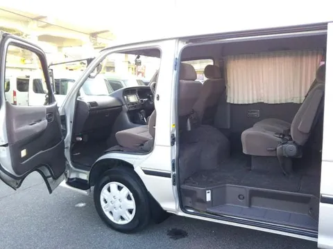 Toyota HiAce Wagon