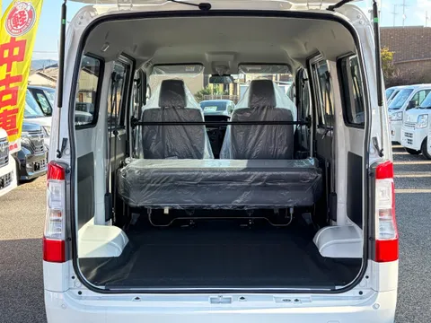 Toyota TownAce Van