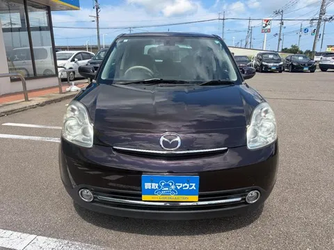Mazda Verisa