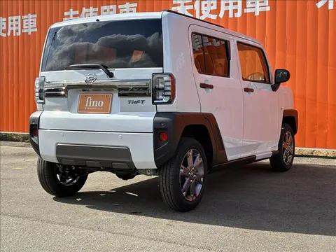 Daihatsu Taft