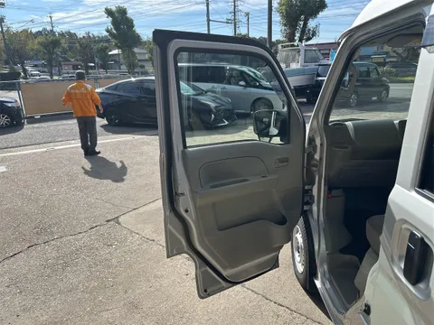 Nissan Clipper